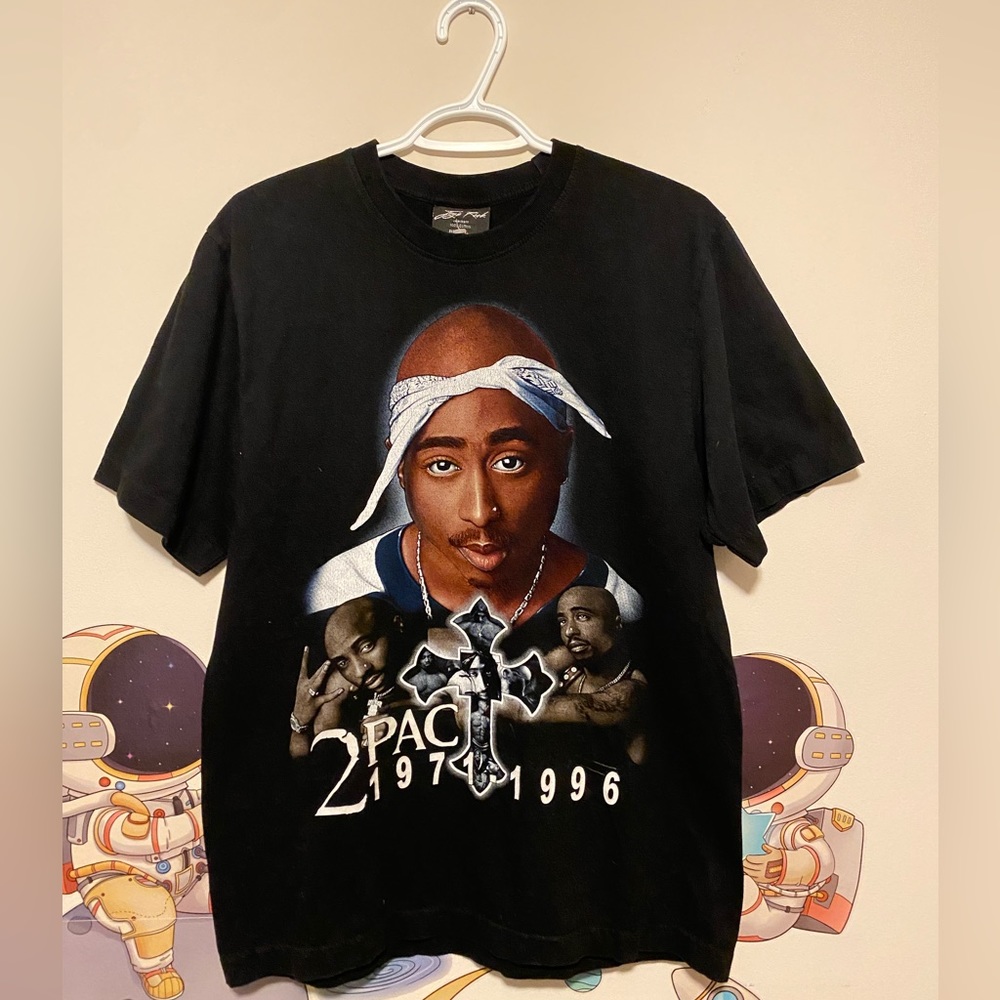 Rare 2pac vintage shirt best offer takes it